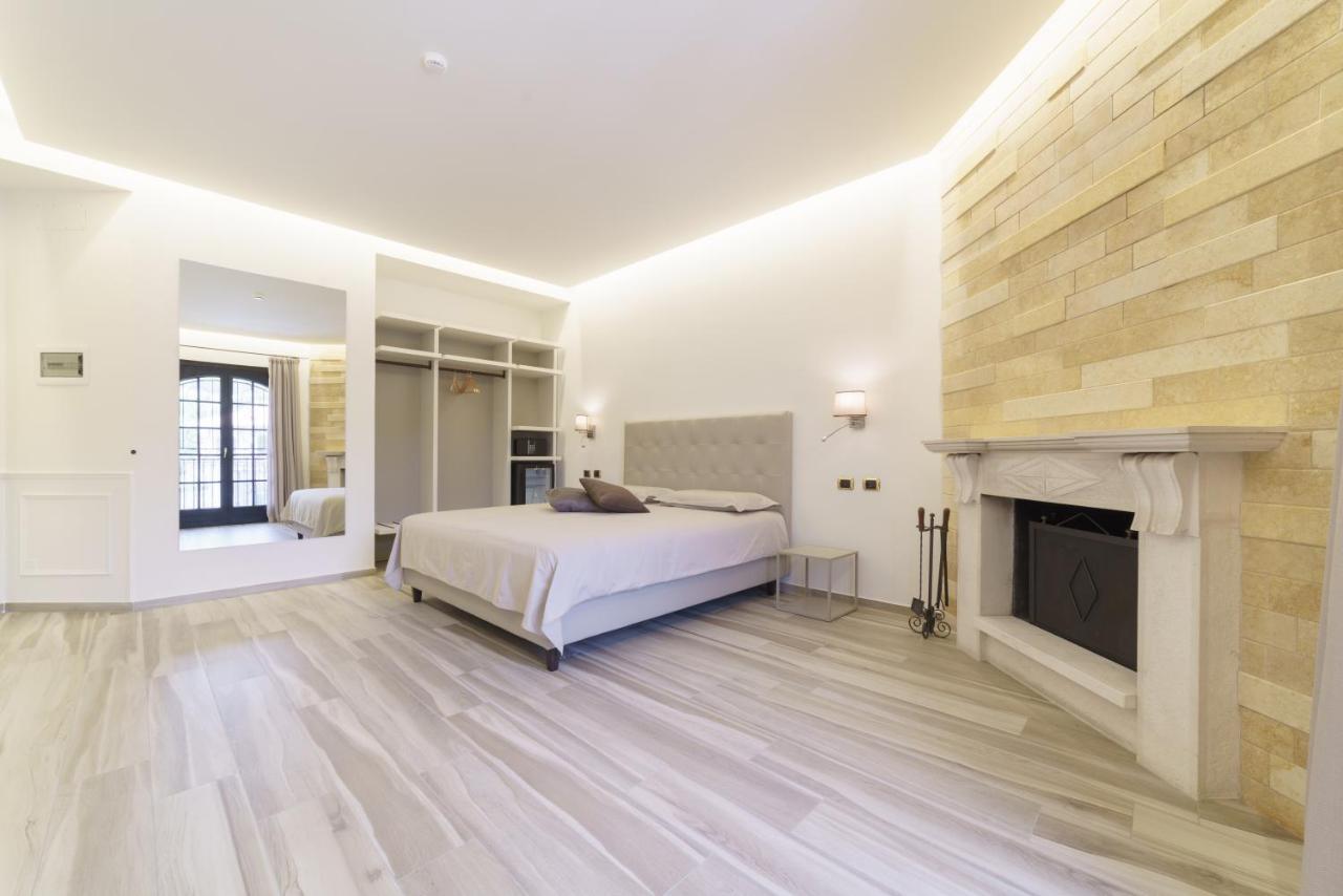Caffetteria Luca Suite & Rooms 布龙泰 外观 照片