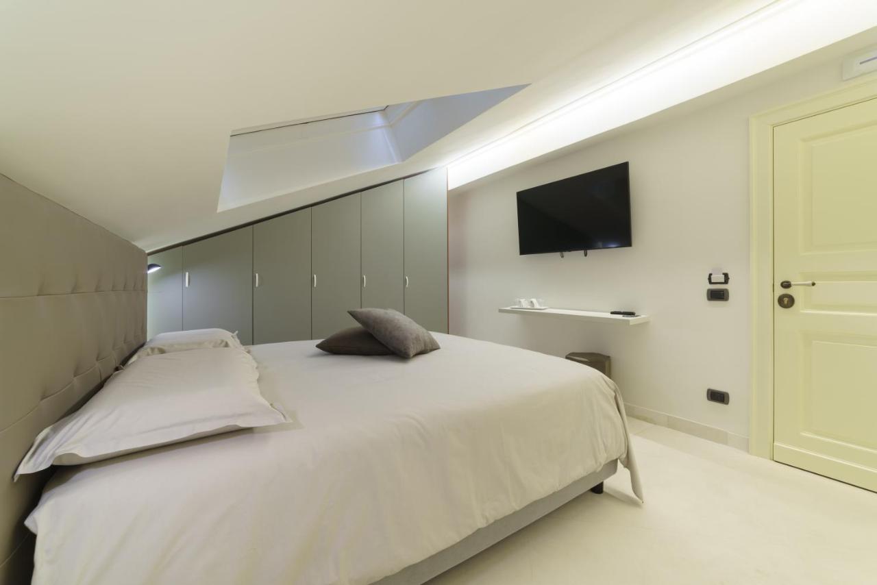 Caffetteria Luca Suite & Rooms 布龙泰 外观 照片