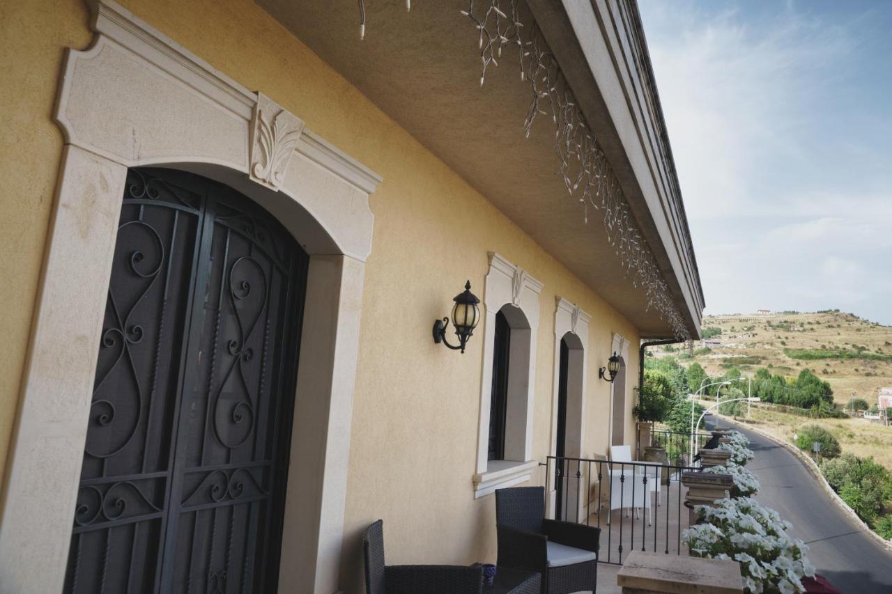 Caffetteria Luca Suite & Rooms 布龙泰 外观 照片